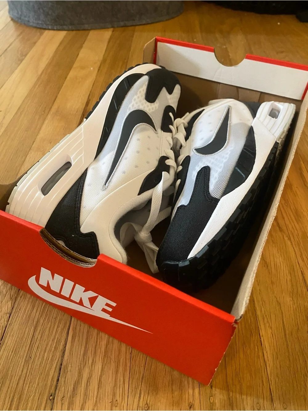 NEW Nike Air Max Solo White Black Platinum Shoes Men's